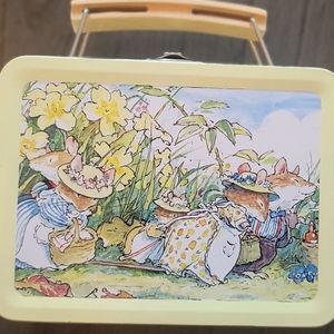 Vintage Brambly hedge mini lunch box